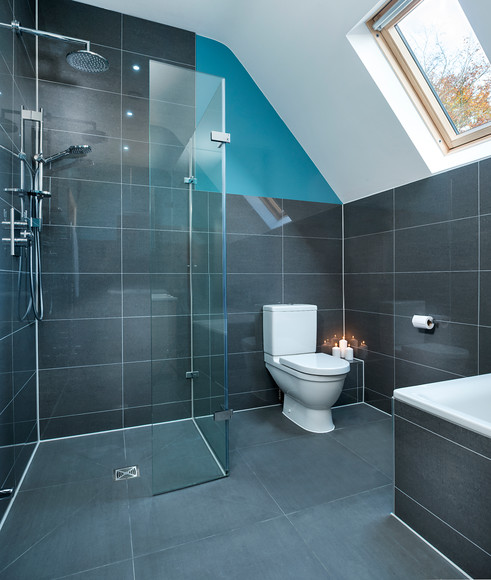 VC106 010 
 Keywords: Tom Hampson Photography Spacers tiles wood flooring bathroom toilet bath shower commercial photography Visual Eye Visualeye Creative Interiors product studio high wycombe